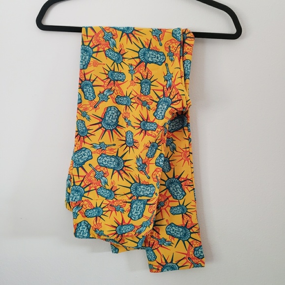 LulaRoe Lady Liberty Stretch Leggings Tall & Curvy - Picture 5 of 7